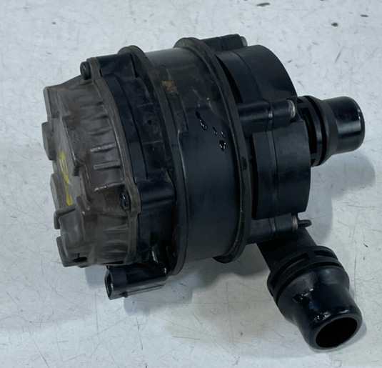 2019-2024 BMW 330i 330e ENGINE AUXILIARY ELECTRIC WATER PUMP UNIT