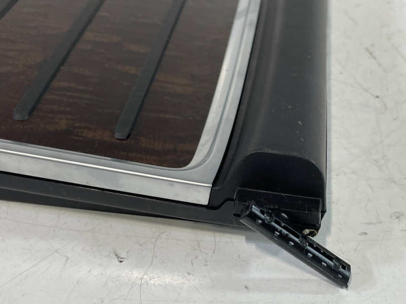Load image into Gallery viewer, 17-20 ACURA MDX CENTER CONSOLE STORAGE COMPARTMENT TRAY LID COVER PANEL # 103901
