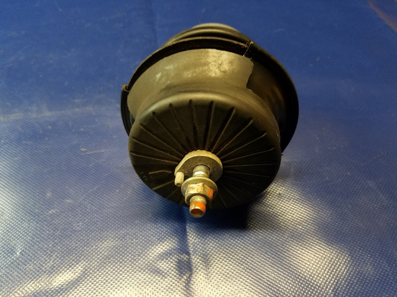 Load image into Gallery viewer, 2012 - 2018 INFINITI M35h Q70 RWD ENGINE MOTOR MOUNT INSULATOR 3.5L # 51534

