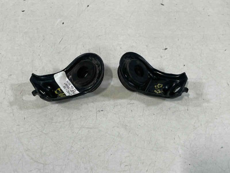 Load image into Gallery viewer, 2016-2021 HONDA CIVIC LEFT &amp; RIGHT RADIATOR UPPER MOUNTING BRACKET PAIR # 95087

