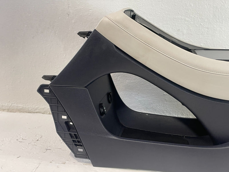 Load image into Gallery viewer, 2020-2022 HYUNDAI PALISADE CENTER CONSOLE STORAGE COMPARTMENT ASSEMBLY # 103635
