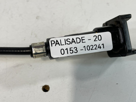 2020 - 2022 HYUNDAI PALISADE FUEL FILLER DOOR LOCK LATCH ACTUATOR CABLE
