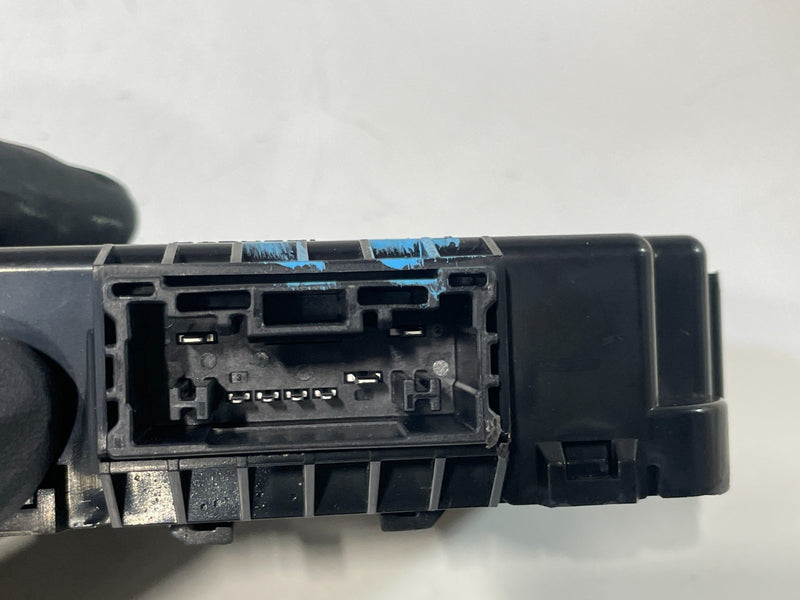 Load image into Gallery viewer, 2021 - 2023 HYUNDAI SANTA FE LDC POWER CONVERTER INVERTER MODULE UNIT # 101910
