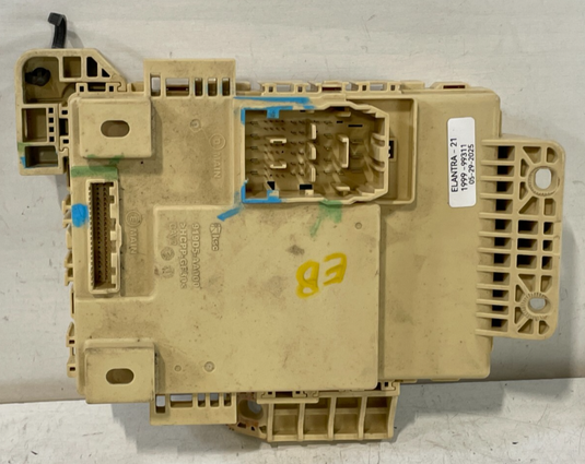 2021 - 2023 HYUNDAI ELANTRA FUSE RELAY CABIN JUNCTION BOX 91950-AB050