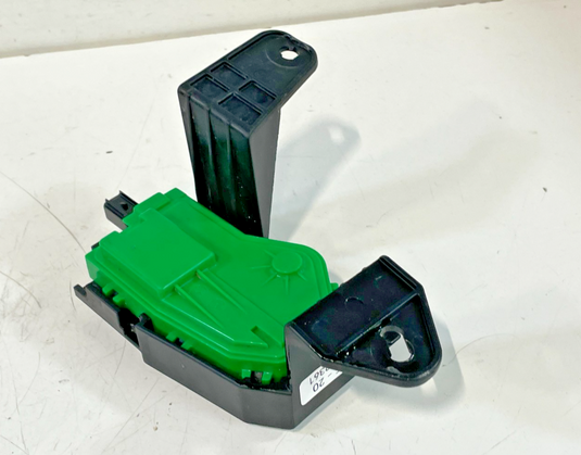2020-2022 HYUNDAI PALISADE FUEL GAS TANK DOOR LATCH LOCK ACTUATOR MODULE