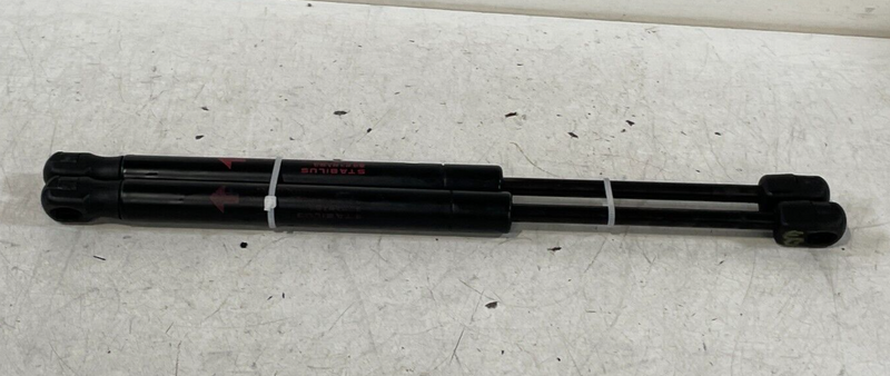 Load image into Gallery viewer, 2009-2017 FX35 FX37 QX70 HOOD LEFT &amp; RIGHT SIDE SHOCK STRUT LIFT SUPPORT # 97204
