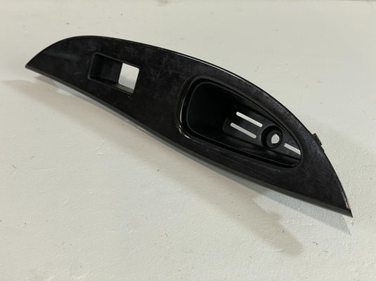 2016-2017 INFINITI QX50 REAR RIGHT PASSENGER DOOR WINDOW SWITCH BEZEL