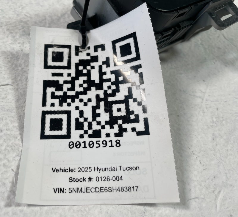 Load image into Gallery viewer, 2025 HYUNDAI TUCSON DASHBOARD TRACTION CONTROL PARK BRAKE SWITCH # 105918
