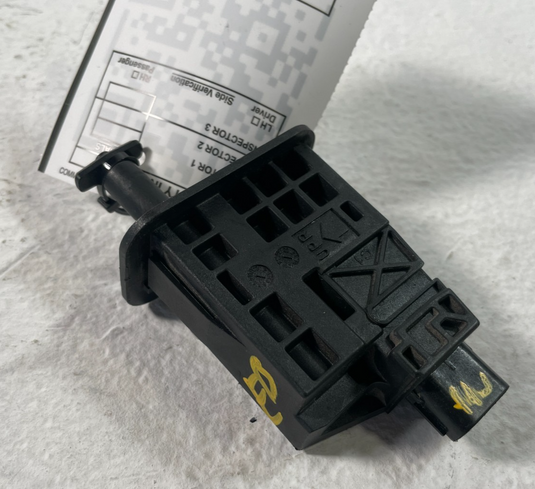 2023-2025 HONDA PILOT FUEL FILLER DOOR LID LOCK LATCH ACTUATOR 3.5L