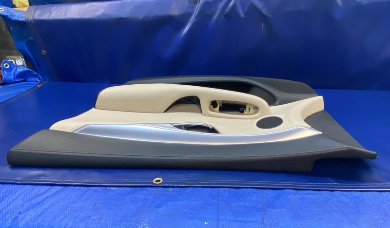 Load image into Gallery viewer, 2019 - 2020 INFINITI QX50 FRONT RIGHT PASSENGER SIDE DOOR TRIM PANEL # 76525
