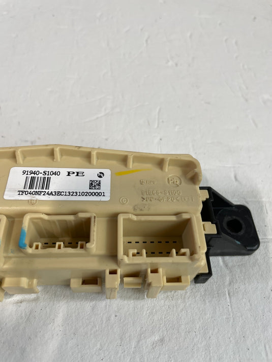 2021-2023 HYUNDAI SANTA FE CANBIN FUSE RELAY JUNCTION BOX BLOCK MODULE