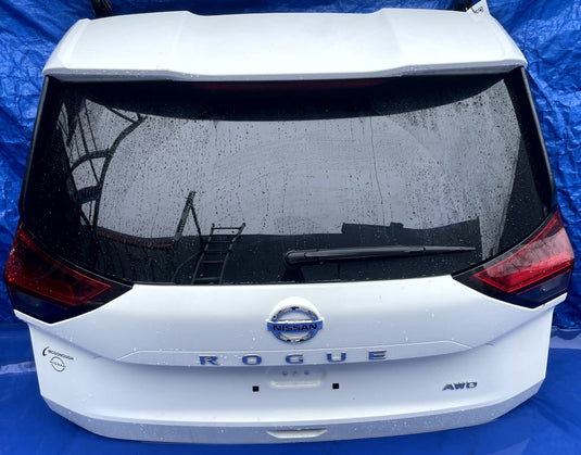 NISSAN ROGUE REAR TRUNK TAILGATE DECKLID HATCH ASSY WHITE (QAK) 21-22
