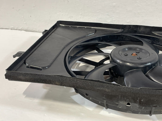 21-23 HYUNDAI ELANTRA ENGINE RADIATOR COOLING FAN BLOWER ASSEMBLY 2.0L