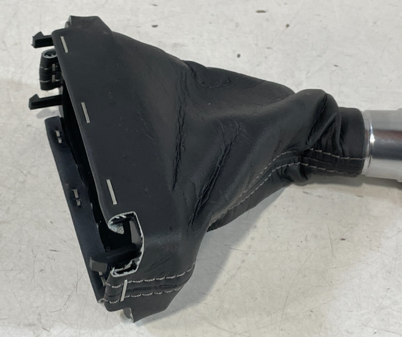 Load image into Gallery viewer, 22-24 HONDA CIVIC AUTOMATIC TRANSMISSION GEAR SHIFTER KNOB W/ BOOT COVER #96594
