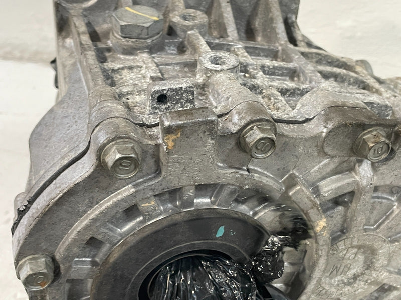 Load image into Gallery viewer, 20-23 HYUNDAI PALISADE AWD AUTOMATIC TRANSMISSION TRANSFER CASE ASSEMBLY #100891
