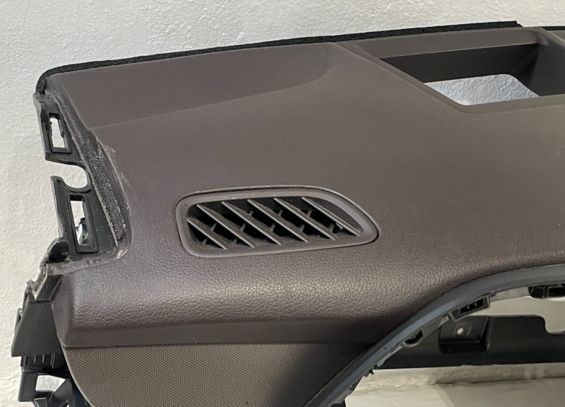 Load image into Gallery viewer, 20 - 22 HYUNDAI PALISADE DASHBOARD INSTRUMENT PANEL PAD ASSEMBLY BEIGE # 100333
