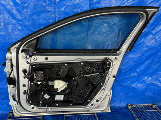 17-19 INFINITI QX30 FRONT RIGHT PASSENGER SIDE DOOR SHELL GRAY KAD