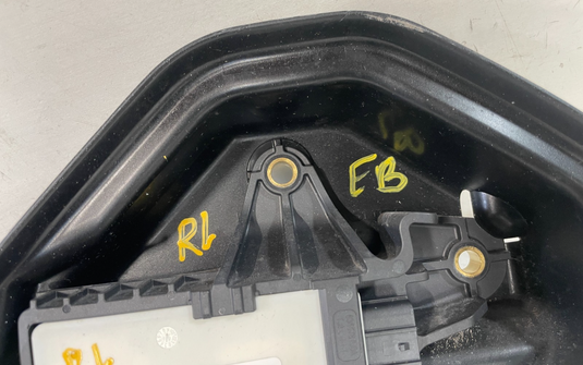 2019-2021 ACURA RDX REAR LEFT SIDE BLIND SPOT MONITOR SENSOR W/ COVER
