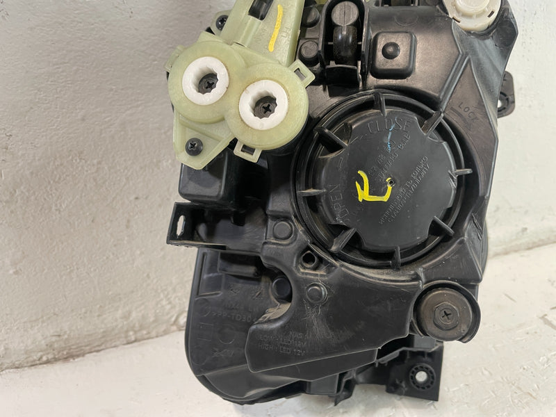 Load image into Gallery viewer, 2022-2024 HYUNDAI TUCSON FRONT LEFT SIDE LED HEADLIGHT HEADLAMP # IG19-HDU1114
