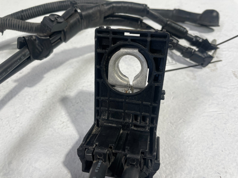 Load image into Gallery viewer, 2021 - 2023 HYUNDAI ELANTRA POSITIVE BATTERY CABLE WIRE WIRING HARNESS # 105387
