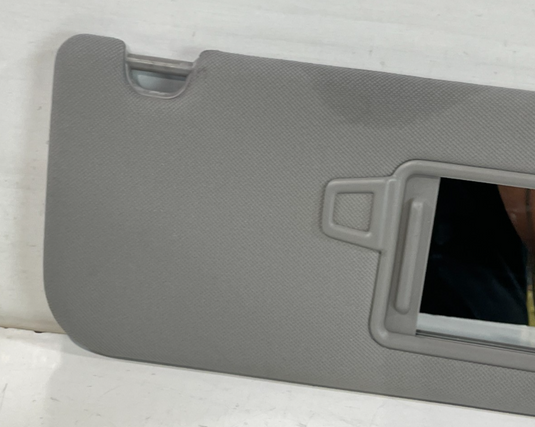 2019-2023 HYUNDAI SANTA FE FRONT RIGHT PASSENGER SIDE SUNVISOR SUN VISOR