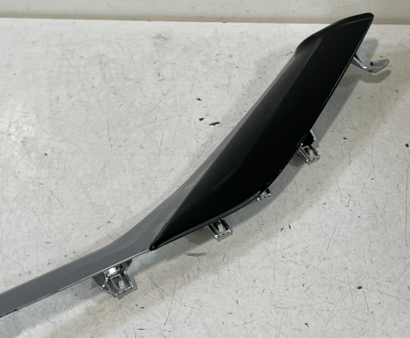 Load image into Gallery viewer, 19-24 BMW 330i 330i RIGHT Drive SIDE CENTER CONSOLE BEZEL MOLDING TRIM # 98333
