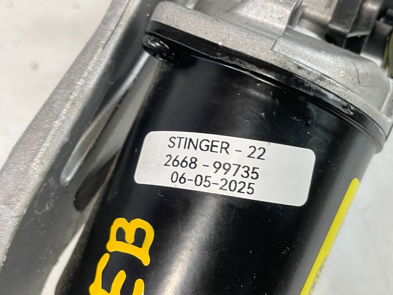 Load image into Gallery viewer, 18-23 KIA STINGER FRONT WINDSHIELD WIPER TRANSMISSION LINKAGE W/ MOTOR # 99735
