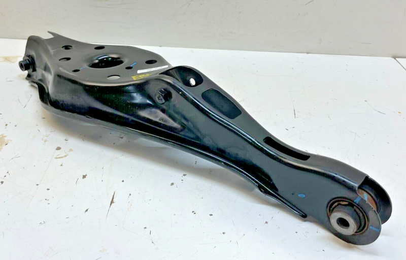 Load image into Gallery viewer, ⭐⭐ 2022-2023 HONDA CIVIC REAR LEFT DRIVER SIDE LOWER SPRING CONTROL ARM ⭐⭐
