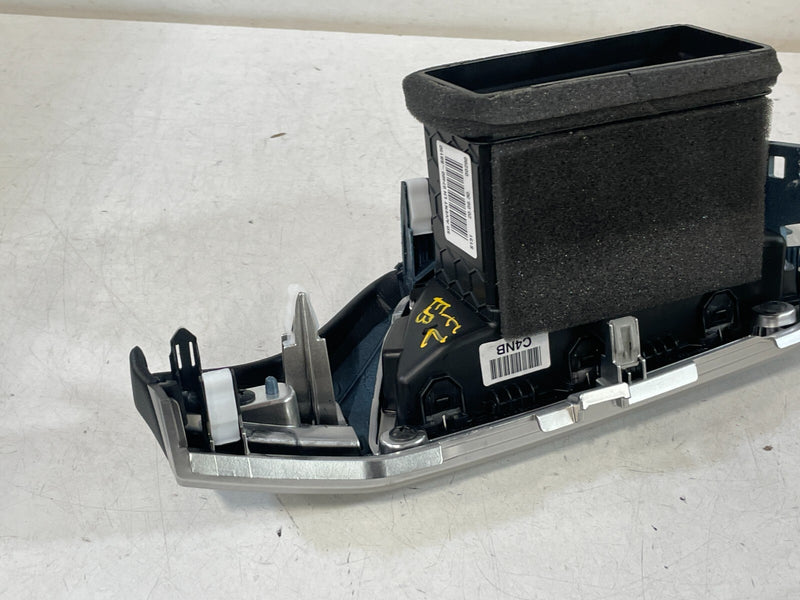 Load image into Gallery viewer, 20-22 PALISADE FRONT LEFT DASH AC AIR VENT GRILLE MOLDING W/ TRIM COVER # 99155
