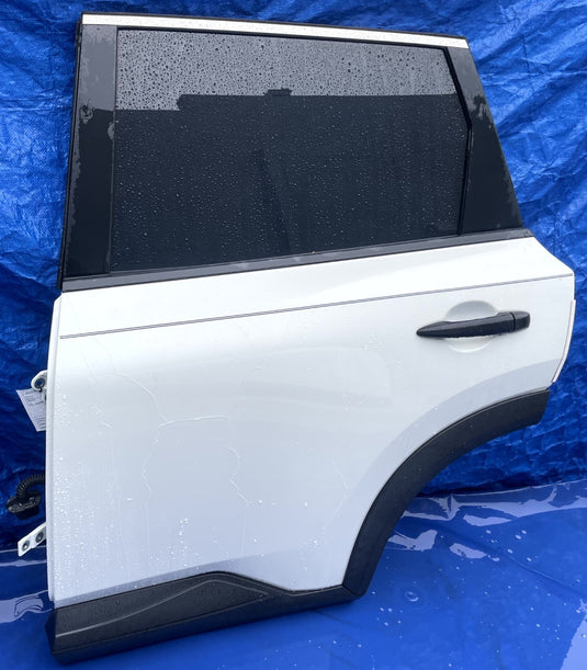 NISSAN ROGUE REAR LEFT DRIVER SIDE DOOR ASSEMBLY WHITE (QAK) 2021-2025
