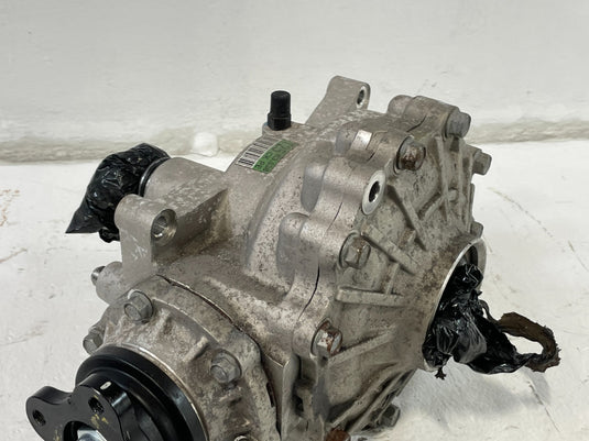 22-23 KIA STINGER AWD FRONT DIFFERENTIAL CARRIER ASSEMBLY 34K MILES 2.5L