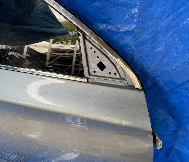 Load image into Gallery viewer, 2016-2020 INFINITI QX60 FRONT RIGHT SIDE DOOR ASSEMBLY BLUE (RBP) # NB1-DRU1672
