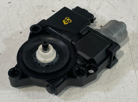 23 - 25 HYUNDAI PALISADE FRONT LEFT DRIVER SIDE POWER DOOR WINDOW MOTOR