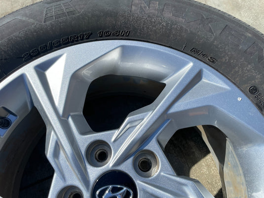 HYUNDAI TUCSON 17x7 5 SPOKE ALLOY WHEEL W/TIRE (ONLY#1) 2022-2024 # ML7-WH1333
