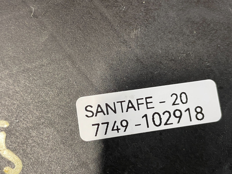 Load image into Gallery viewer, 2019-2020 HYUNDAI SANTA FE ENGINE &amp; LIFTGATE CONTROL MODULE W/ KEY FOB # 102918
