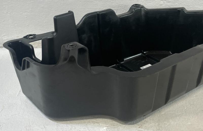 Load image into Gallery viewer, 23-25 HONDA HR-V FWD REAR RIGHT SIDE MID FLOOR LOWER UNDER COVER SHIELD # 100788
