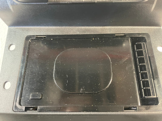 2023- 2025 KIA SPORTAGE WIRELESS CHARGING PAD ASSEMBLY 95560-P1000 2.5L
