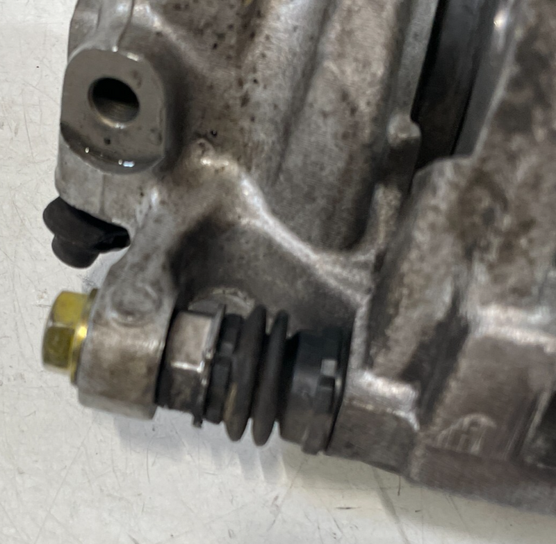 Load image into Gallery viewer, 2019 - 2024 BMW 330i 330e FRONT RIGHT PASSENGER SIDE DISC BRAKE CALLIPER # 98461

