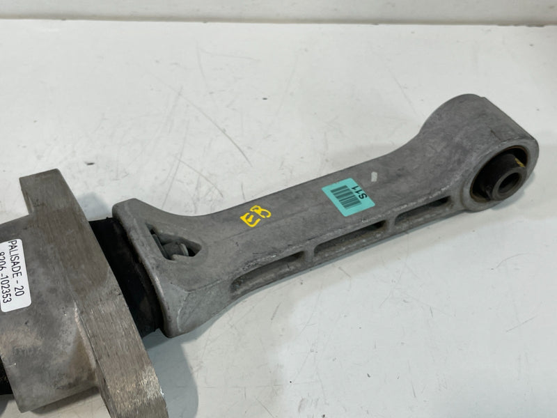 Load image into Gallery viewer, 19-25 HYUNDAI SANTA FE PALISADE ENGINE MOTOR MOUNT TORQUE ARM ROLL ROD # 102353
