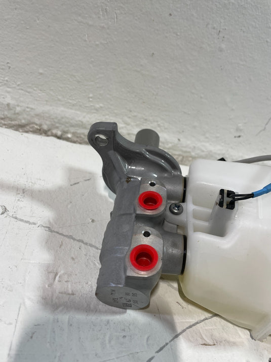 2019 - 2025 GENESIS G70 POWER BRAKE BOOSTER W/ MASTER CYLINDER