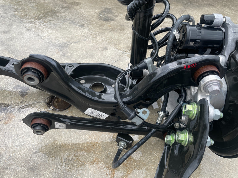 Load image into Gallery viewer, 2023 - 2025 ACURA INTEGRA REAR LEFT SIDE SUSPENSION KNEE ASSEMBLY 1.5L # 106758
