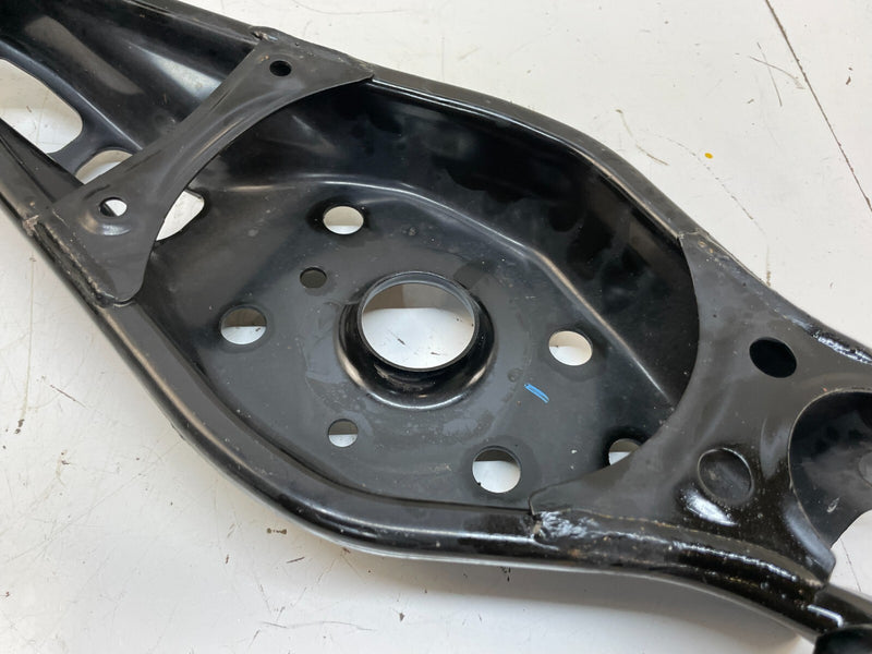 Load image into Gallery viewer, ⭐⭐ 2022-2023 HONDA CIVIC REAR LEFT DRIVER SIDE LOWER SPRING CONTROL ARM ⭐⭐
