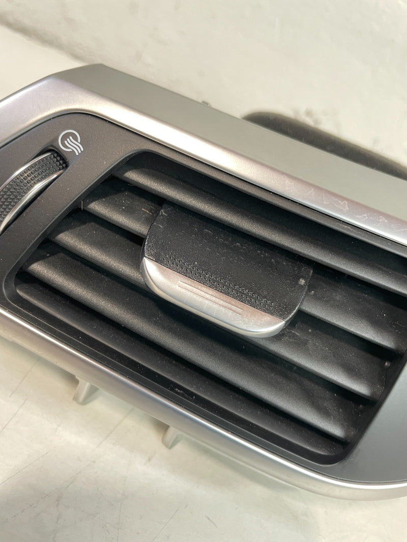 Load image into Gallery viewer, 2019-2025 GENESIS G70 FRONT LEFT DASH DASHBOARD AC AIR VENT GRILLE # 104245
