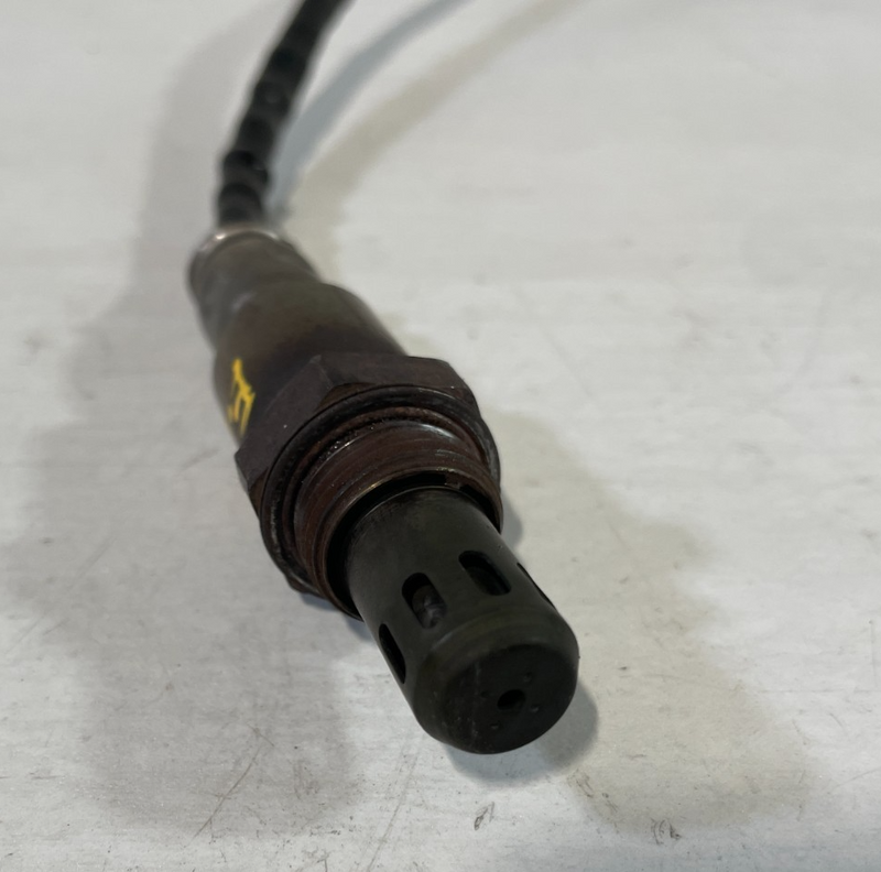 Load image into Gallery viewer, 20-25 HYUNDAI PALISADE REAR RIGHT LOWER EXHAUST LAMBDA O2 OXYGEN SENSOR # 104743
