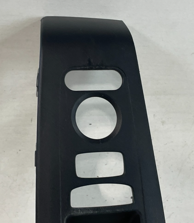 Load image into Gallery viewer, 2022 - 2025 HONDA CIVIC FRONT LEFT SIDE POWER DOOR WINDOW SWITCH BEZEL # 103125
