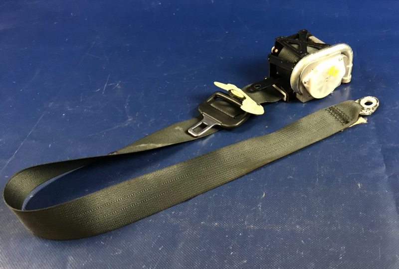 Load image into Gallery viewer, 2008 - 2009 INFINITI EX35 FRONT LEFT DRIVER SIDE SEAT BELT RETRACTOR # 57706
