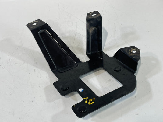 20-22 HYUNDAI PALISADE REAR LEFT DRIVER BLIND SPOT RADAR SENSOR BRACKET 