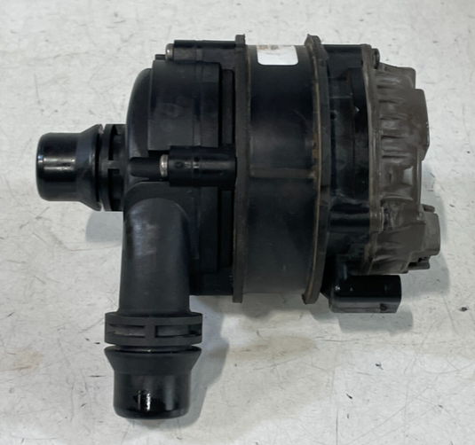 2019-2024 BMW 330i 330e ENGINE AUXILIARY ELECTRIC WATER PUMP UNIT