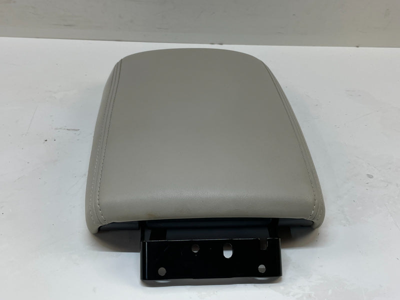 Load image into Gallery viewer, 2014-2016 INFINITI Q50 CENTER CONSOLE ARM REST ARMREST LID COVER GRAY # 79735
