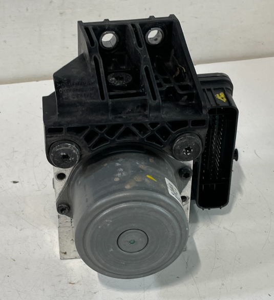 19-20 HYUNDAI SANTA FE AWD ANTI LOCK ABS BRAKE PUMP CONTROL MODULE UNIT